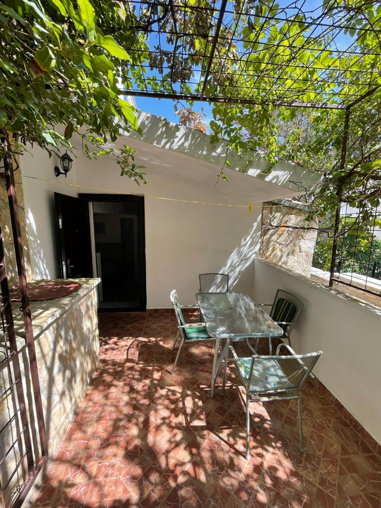 Apartment Jakasa Trogir Exterior foto